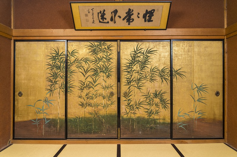 青森の旧家のふすま絵、大英博物館所蔵のものと同一作者、一連作品か