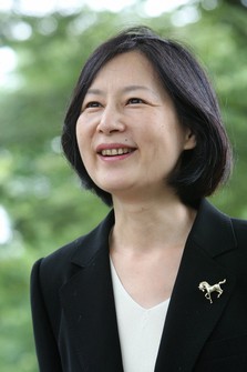 Yasuko Matsumoto is seen in Tokyo's Chiyoda Ward on Sept. 10, 2007. (Mainichi/Akihiro Hirata)