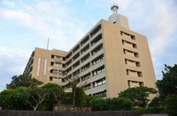 The building housing the Naha District Public Prosecutors Office is pictured in this file photo. (Mainichi/Nozomu Takeuchi)