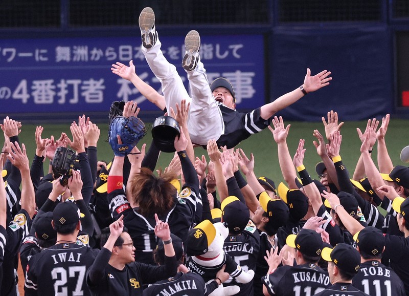 ソフトバンクが優勝！ [写真特集1/16] | 毎日新聞