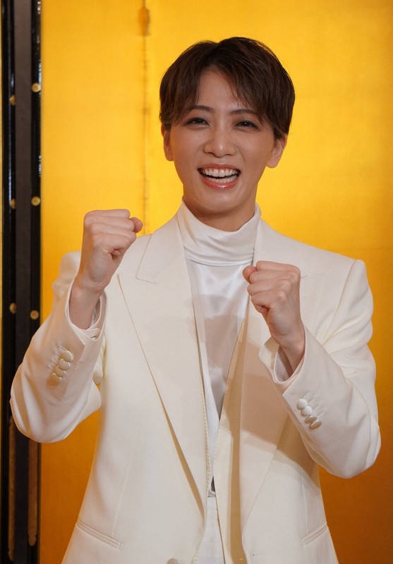 宝塚星組トップ、礼真琴さん退団会見 「青春のすべてをかけた」 [写真