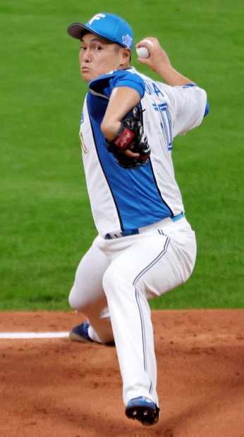 引退の日本ハム・鍵谷陽平が最終登板 無安打投球 会場から拍手 | 毎日新聞