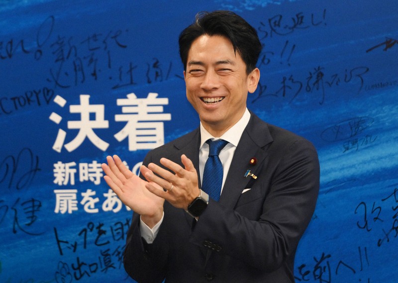 小泉進次郎氏「なんとしても勝利」 総裁選の投開票日でコメント | 毎日新聞