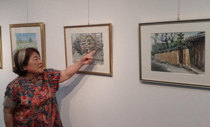 海外の旅、水彩スケッチ70点 芦屋町の画家・田代桂子さん個展 「絵の前