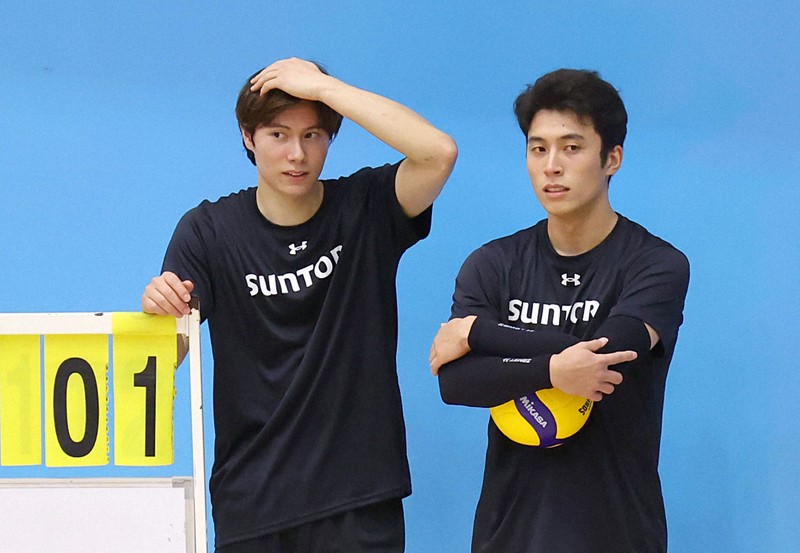 セリエAからSVリーグへ 高橋藍「朝起きても日本、うれしい」 | 毎日新聞