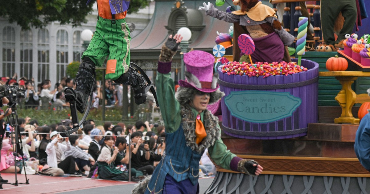 悪役たちが魅惑のダンス ディズニー・ハロウィーン [写真特集7/21