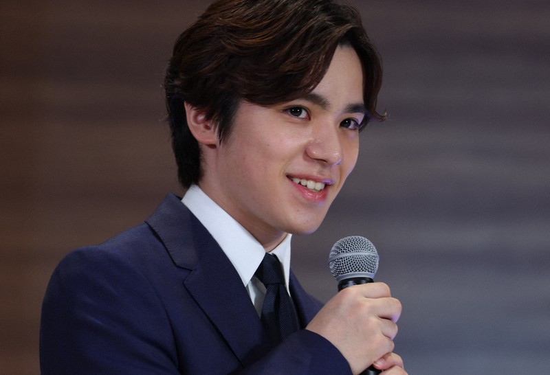 宇野昌磨さんが初MC、巧みな掛け合い披露 フィギュア開幕会見 | 毎日新聞