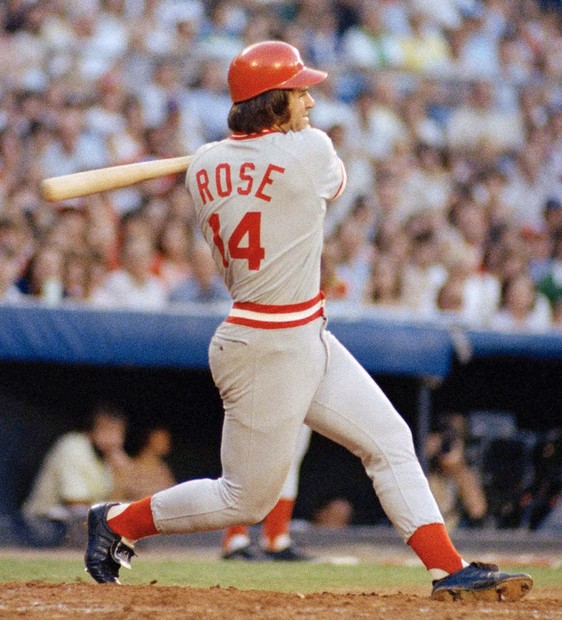 ピート・ローズさん死去：ピート・ローズさん死去 太い腕、談笑する仲