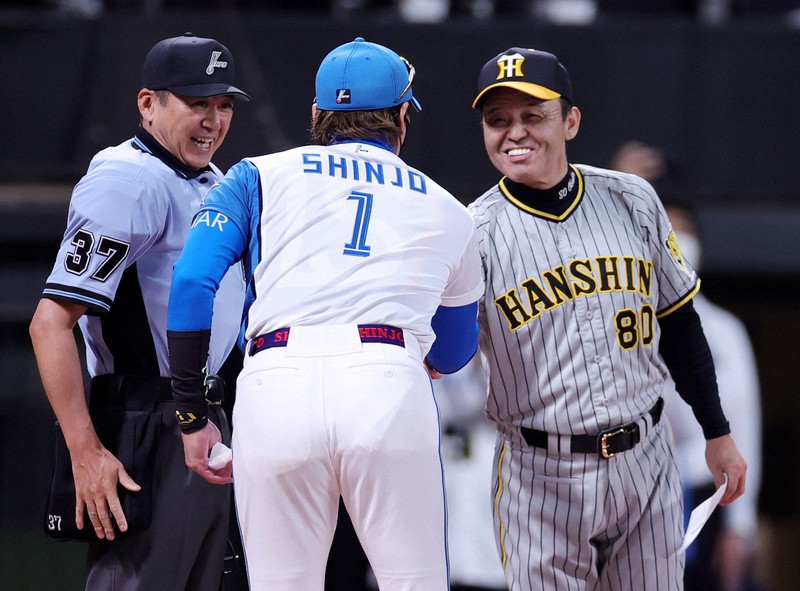 甲子園球場100周年記念ボール 今季で退任の岡田彰布監督 未開封 記念