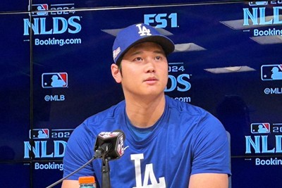 地区シリーズの前日会見に臨んだドジャース・大谷翔平（撮影・柳原 直之）