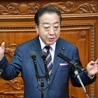 衆院本会議で質問をする立憲民主党の野田佳彦代表＝国会内で2024年10月7日午後1時36分、平田明浩撮影