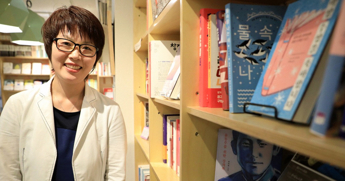 菜食主義者  韓江（ハン・ガン）著 日本語訳 ／ 韓国語原著 ／ ノーベル文学賞 Amazon.co.jp: 菜食主義者 (新しい韓国の文学 1) : ハン・ガン