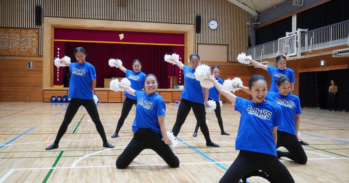 感情むき出し」でチアダンス世界一に 中高生たちの成長の軌跡 | 毎日新聞