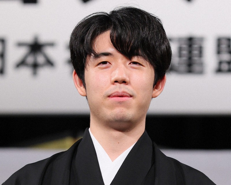 名人戦第4局 初手は藤井聡太名人の2六歩 無傷で防衛なるか | 毎日新聞