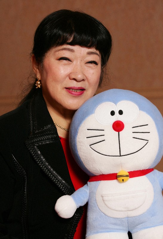 ドラえもん 声優 初代 ドラえもん 旧声優 大山のぶ代 直筆サイン