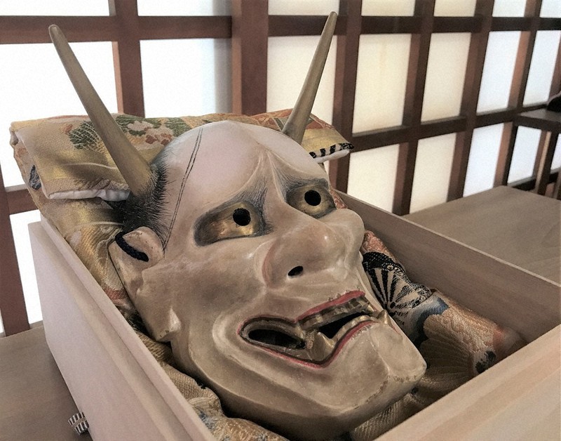 山口・下関の神社に「般若」奉納 傷や汚れも忠実に再現 | 毎日新聞