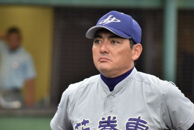 花巻東・佐々木監督「伝統のくじ運の悪さを…」 センバツ抽選会 | 毎日新聞