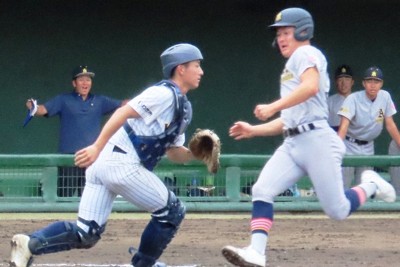 秋季東北地区高校野球大会 青森山田 準決勝へ 花巻東、3年ぶり進出