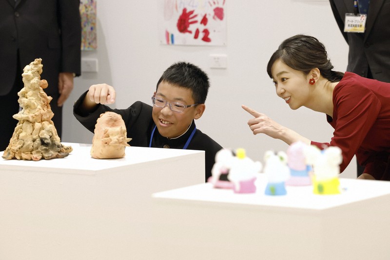 専用⭐︎かこ様8点おまとめ品 6/8までお取り置き 佳子さま 購入8カ月待ち、50倍売れたものも！大売れした公務でご着用の