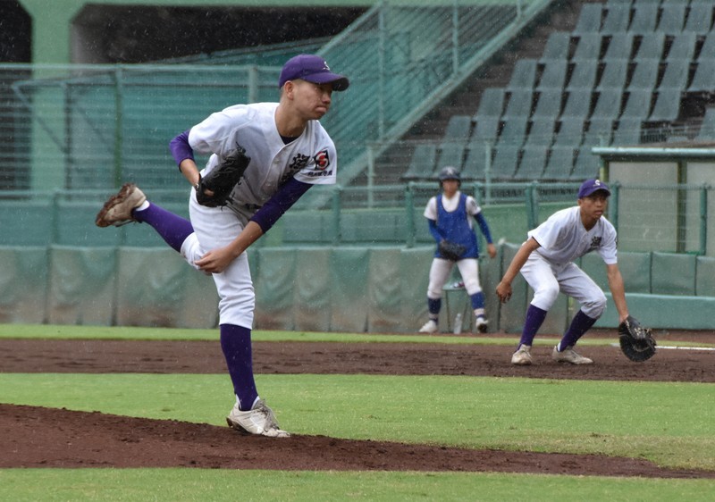 初出場の滋賀短大付、履正社破る 秋季高校野球近畿大会 | 毎日新聞
