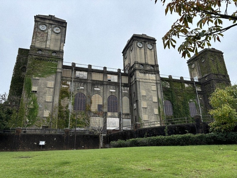 根岸競馬場1等馬見所こけら落とし開催初日馬券 根岸競馬場1等馬見所こけら落とし開催初日馬券 横浜市認定歴史的建造物