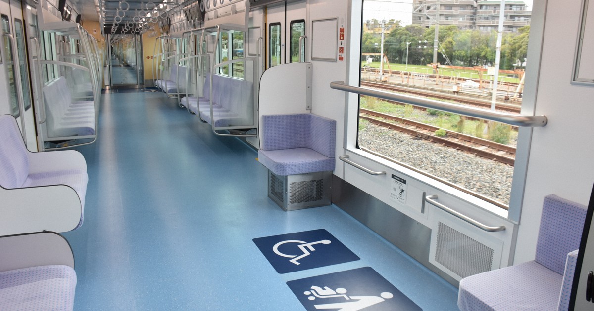 国内で一番快適」 福岡市地下鉄の新車両4000系がお披露目 | 毎日新聞