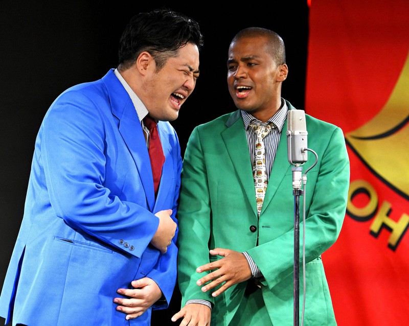 お笑いの向こう側：直球勝負のセンチネル 「ハーフとじゃない方」とは言わせない | 毎日新聞