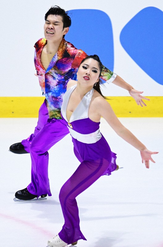 フィギュア東日本選手権 25日 [写真特集1/21] | 毎日新聞