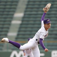高校野球秋季近畿大会準々決勝 滋賀短大付－天理 [写真特集1/21