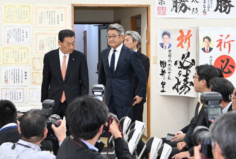 衆院選2024：「武田王国」砂上の楼閣 地元首長、維新候補を支援