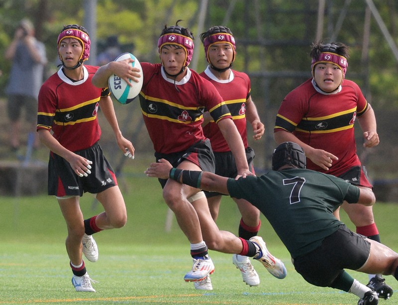 名護が3大会連続の花園へ コザ降す 全国高校ラグビー沖縄県予選 | 毎日新聞