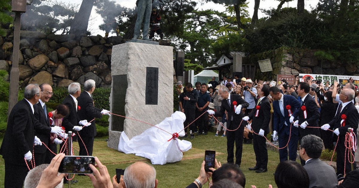 【中古】実録・民社党 舞台の幕をあける男たち 香川県独立の父」中野武営 かつては徳島、愛媛に併合 銅像完成、知名度