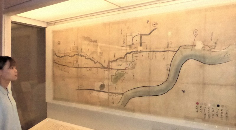 江戸時代図誌です。 新添江戸之図（しんてんえどのず）