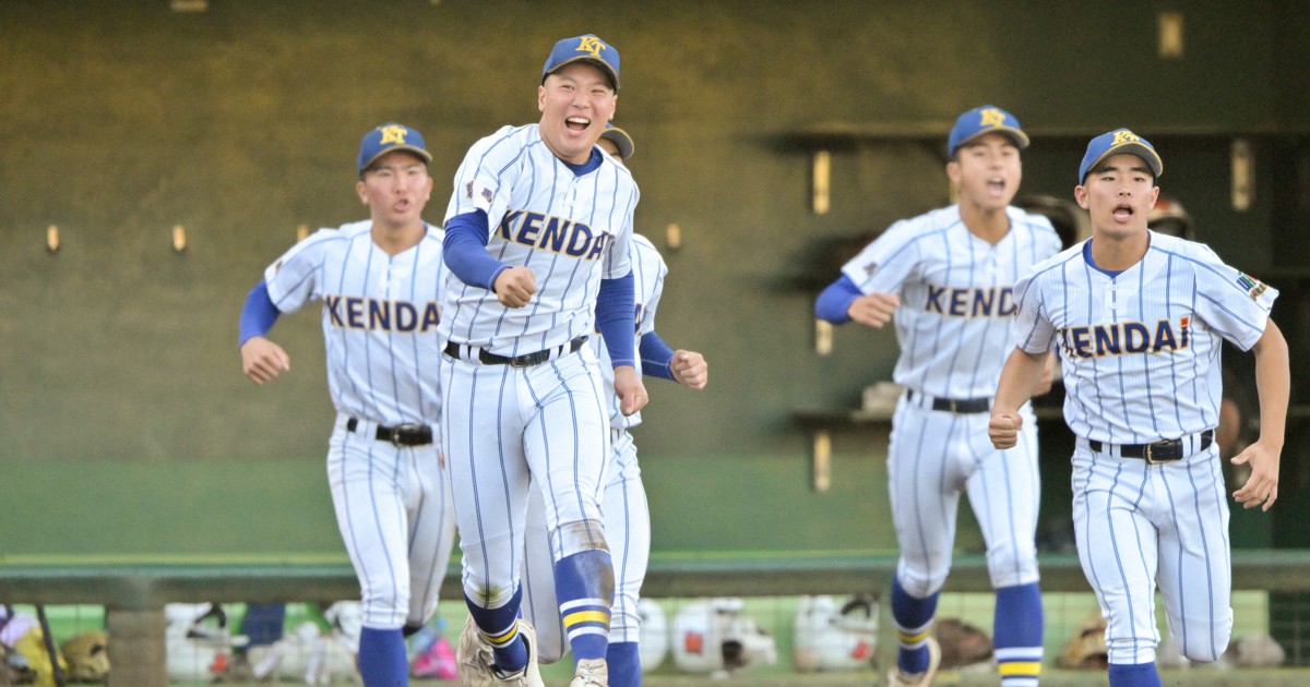 高校野球 全国高校野球 聖望学園、19年ぶり校歌 110球完投、打線も奮起 ／埼玉