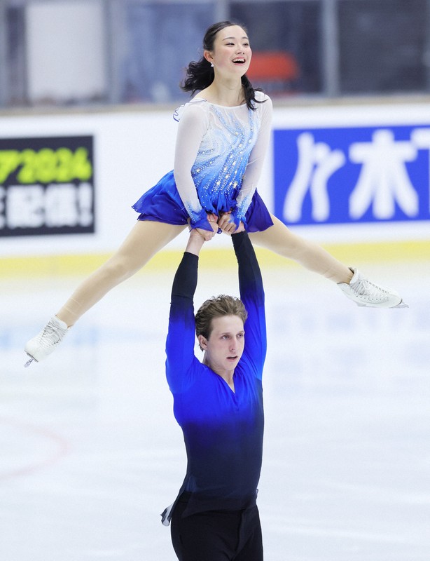 新品未開封 JT STUDIO 8” 2GO 西遊記 スケートボード フィギュア ペアは長岡柚奈、森口澄士組が優勝 フィギュア西日本選手権 [写真特集1