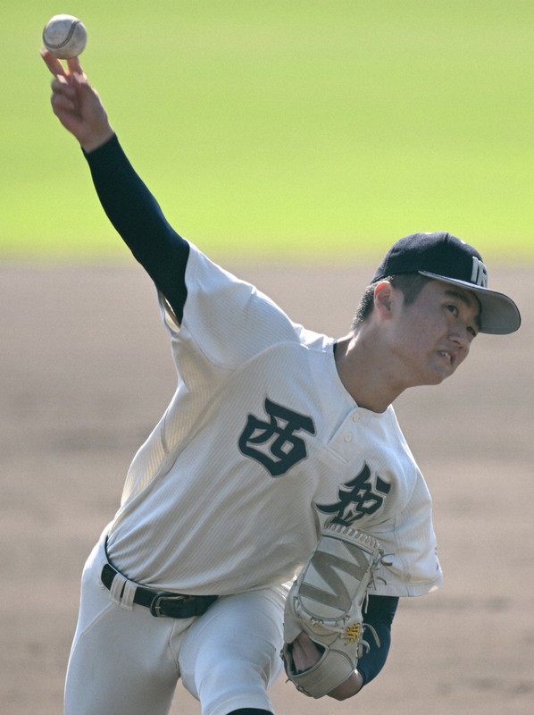 沖縄尚学が2年ぶりに決勝進出 高校野球秋季九州大会 [写真特集2/20