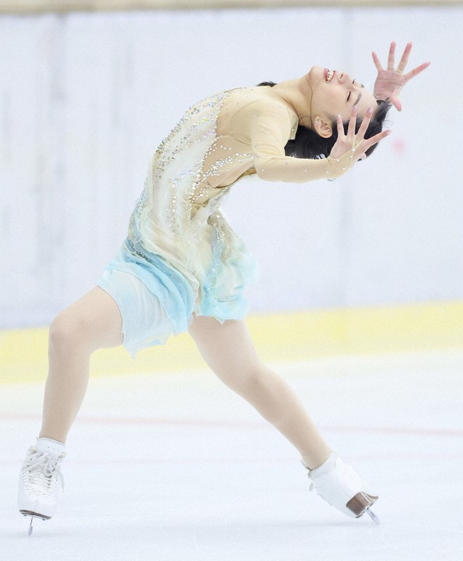 女子は三宅咲綺が優勝 フィギュア西日本選手権 [写真特集1/15] | 毎日新聞