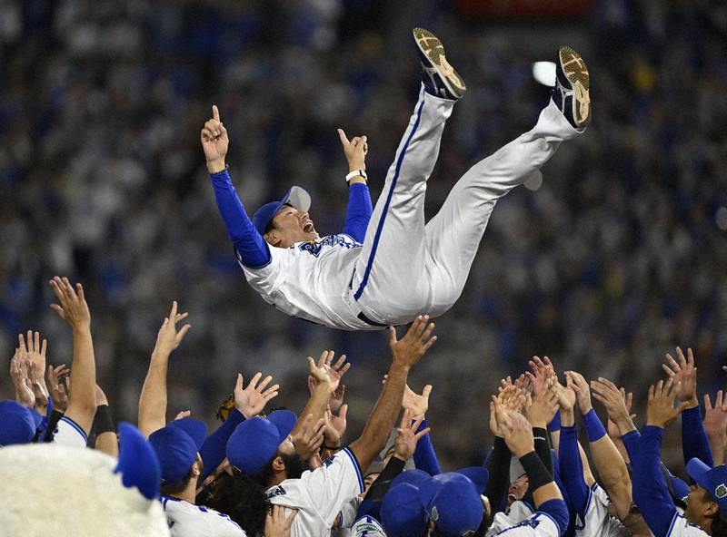 プロ野球：プロ野球 日本シリーズ ベイ26年ぶり日本一 セ3位から