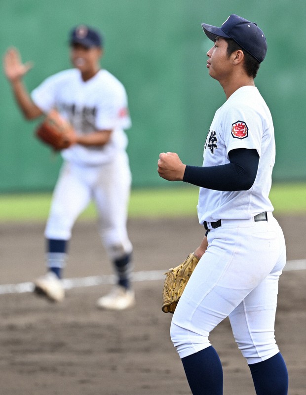 沖縄尚学　2019-1 M 沖縄尚学「堅守で優位な展開に」、エナジック「積極走塁を武器に