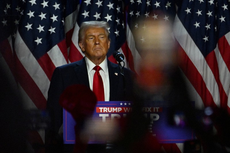 トランプ、ドナルド、勝利新聞 米大統領選：ドナルド・トランプ氏の軌跡を新聞で振り返る [写真