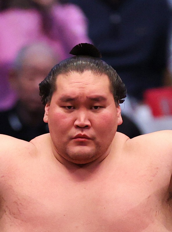 Sumo Yokozuna Terunofuji withdraws from Kyushu tourney The Mainichi