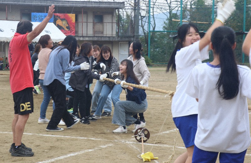 親子種目、5年ぶりに 九度山中、秋季運動会で復活 ／和歌山 | 毎日新聞