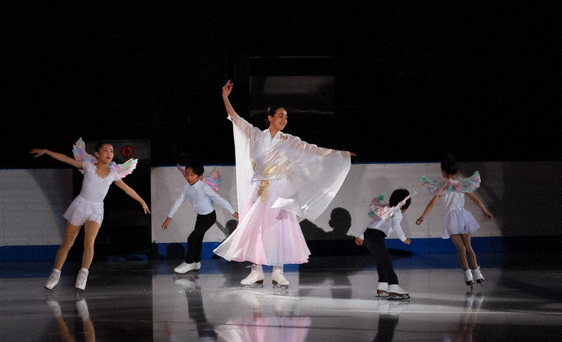 フィギュアスケート：フィギュアスケート 夢のMAO RINK 11日開業