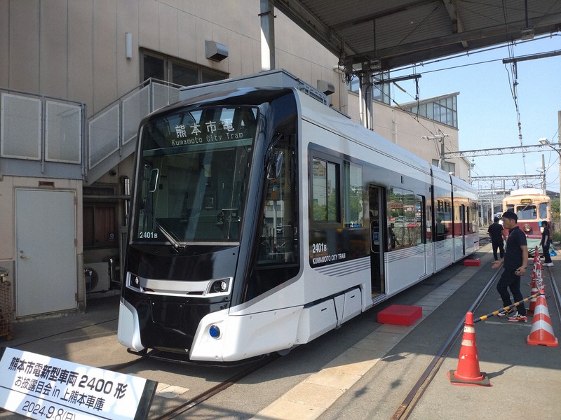 【熊本直接取引限定!!】電動自転車 6万円 すぐ乗れます 熊本市電の新型車両、営業運転開始へ 24日から、混雑緩和を期待 | 毎日新聞