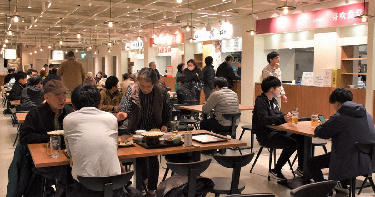 輪島の仮設フードコート、住民らの憩いの場に 被災店舗の復興後押し