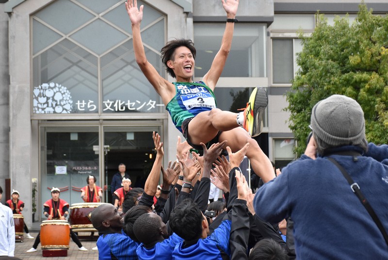 中電工、3年ぶり2回目の優勝 中国実業団駅伝 | 毎日新聞