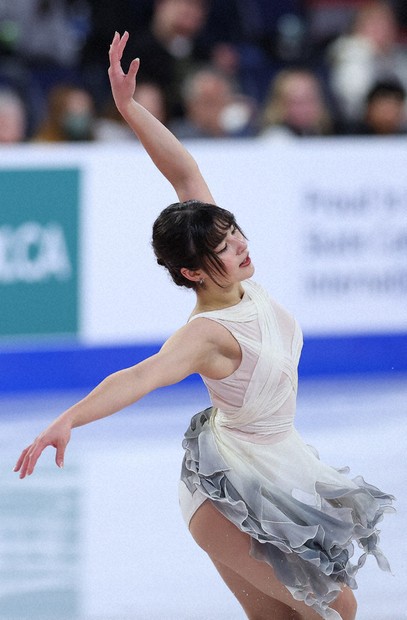 アリサ・リュウ 直筆サイン付き写真 女子フィギュアスケート証明書付 1枚 貴重！五輪金メダリスト！アリサ・リュウ 直筆サインフォト！証明書