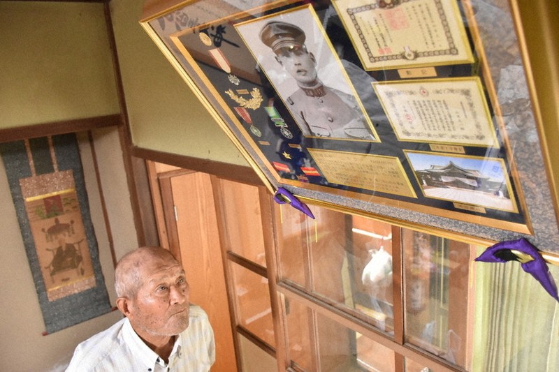 戦後80年へ：「軍人村」一族の誇り（その2止） 名誉の裏、山本家の