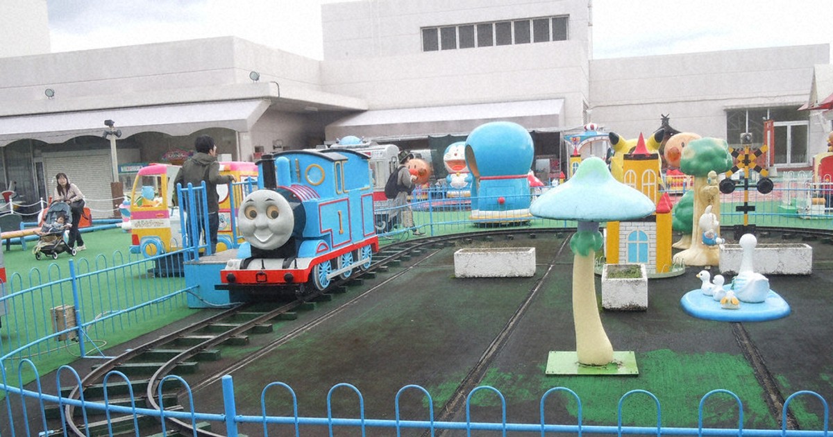 昭和レトロ 当時物 仮面ライダー1号 ムーバー 遊園地デパート屋上 100円遊具 昭和レトロ 当時物 仮面ライダー1号 ムーバー 遊園地デパート屋上 100