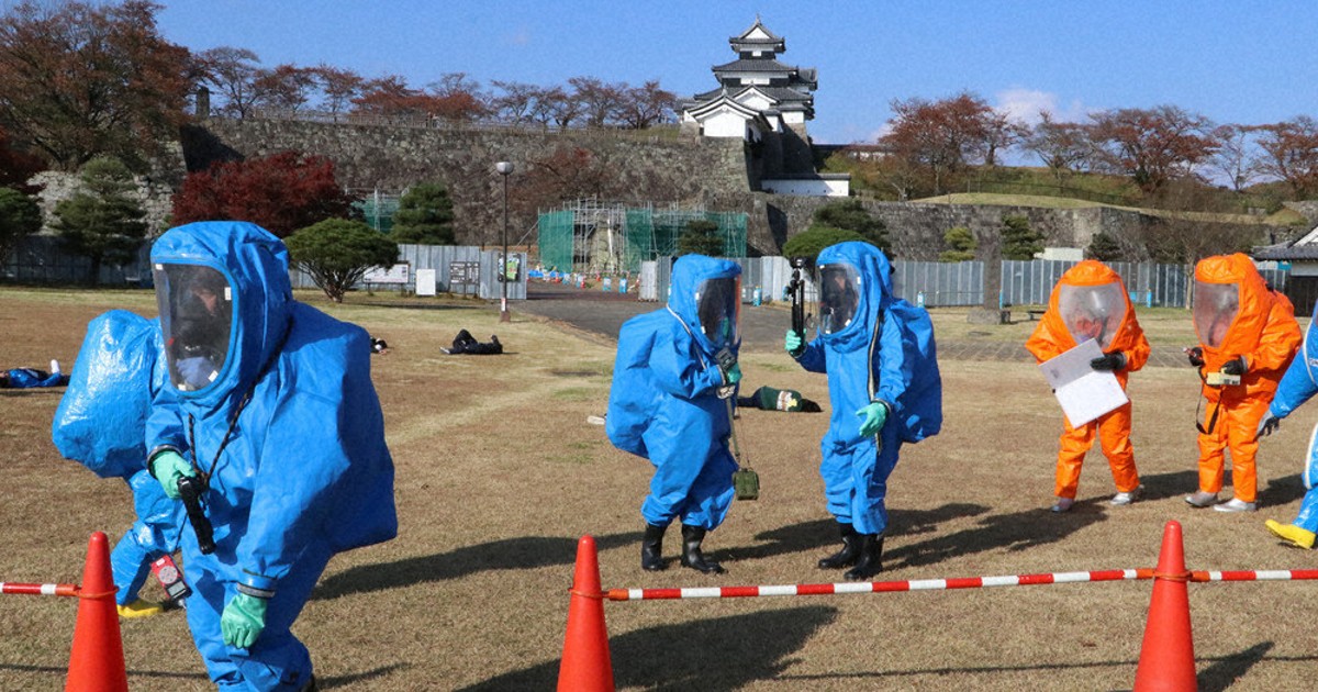 陸上要員訓練必携 平成23年度 陸上要員訓練必携 平成23年度